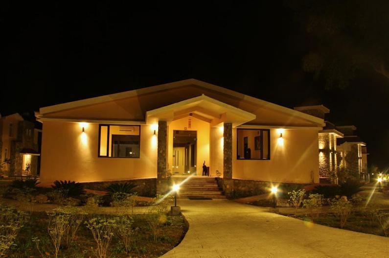 Corbett River Creek Resort Marchula Exterior photo